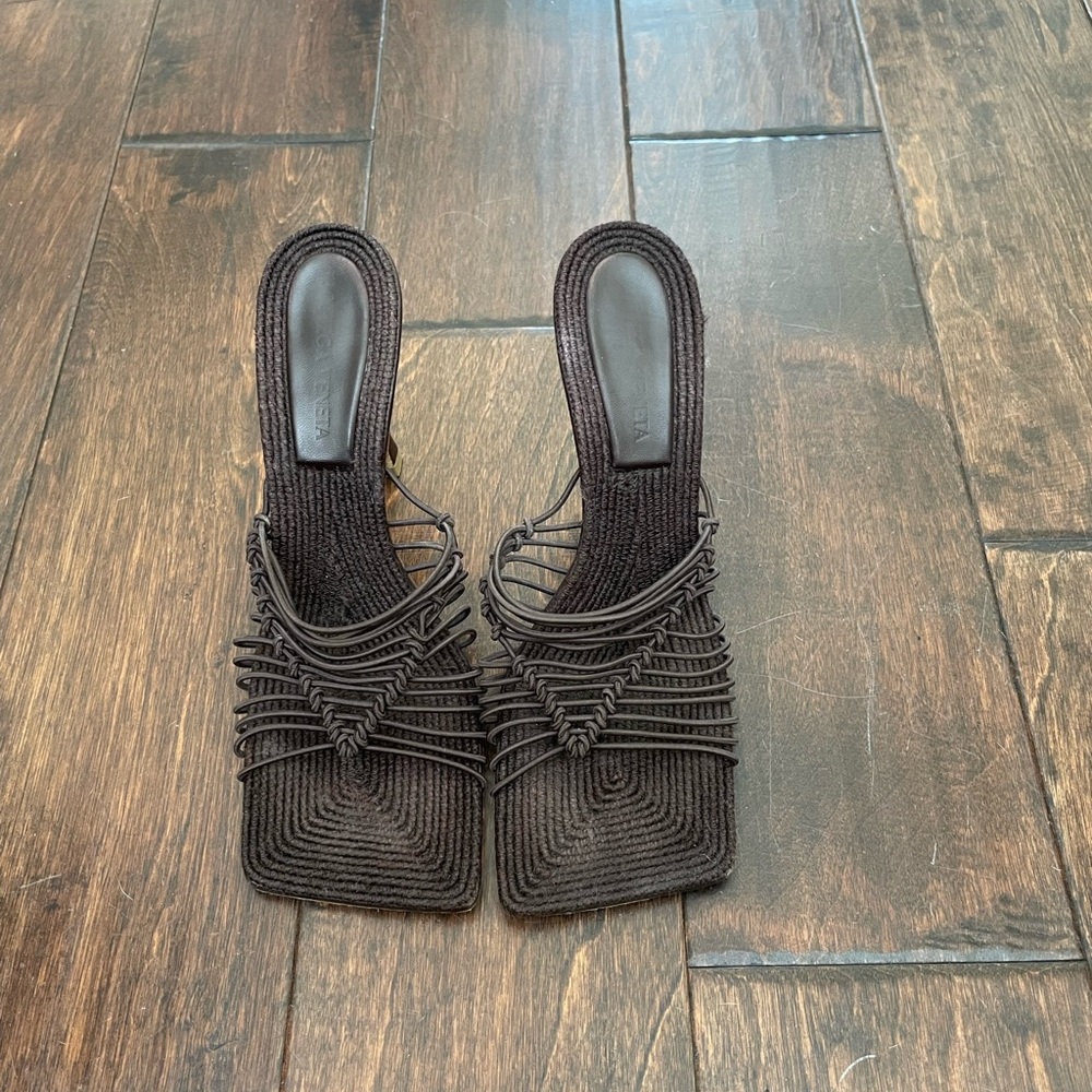 SOLD!!! Bottega Veneta Stretch Sandal